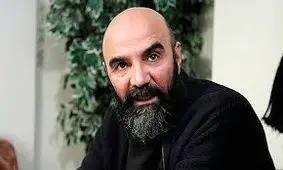 حضور هنرمندان مشهور در مراسم ختم مادر چهره سینما/ ویدئو