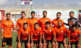 حمله به بازیکنان مس پیش از ورود به ورزشگاه خرم آباد

