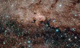 کشف ردپای کربن بدن انسان‌ها در محیط اطراف کهکشان

