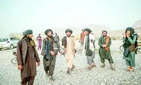 رقص طالبان در مدرسه دختران تعطیل شده/ ویدئو