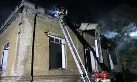 مهار حریق منزل قدیمی و متروکه در قزوین