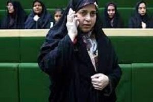 سلحشوری، نماینده مجلس دهم: یکشنبه جلسه دادگاه من است / وکیلم، کامفیروزی در زندان است!