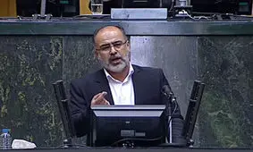 آقای نماینده خرم آباد! شما خدا هستید یا پیغمبر؟!

