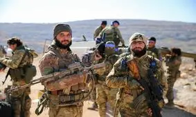 شورشیان در حلب؛ از سجده شکر تا عکس سلفی/ تصاویر