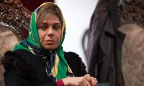 گوهر خیراندیش با یک تیپ مجلسی کنار عمو پورنگ