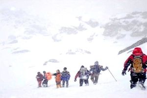گم شدن کوهنوردان قزوینی در راه برگشت از قله