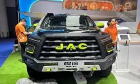 رونمایی خودروساز چینی از پیکاپ جدیدش/ کمپانی جک ، شیطان سبز را به بازار ایران می فرستد؟