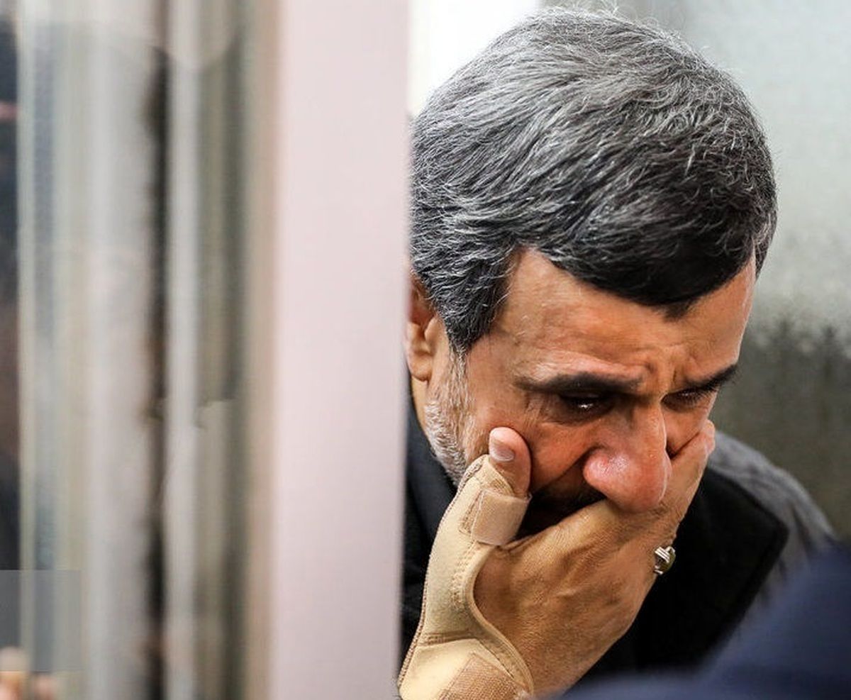 علت غیبت ۷ ماهه احمدی‌نژاد فاش شد/ او بیمار شده بود؟

