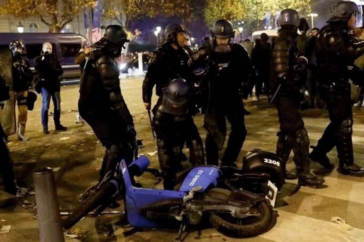درگیری پلیس با هواداران فوتبال مراکش در پاریس/ ویدئو
