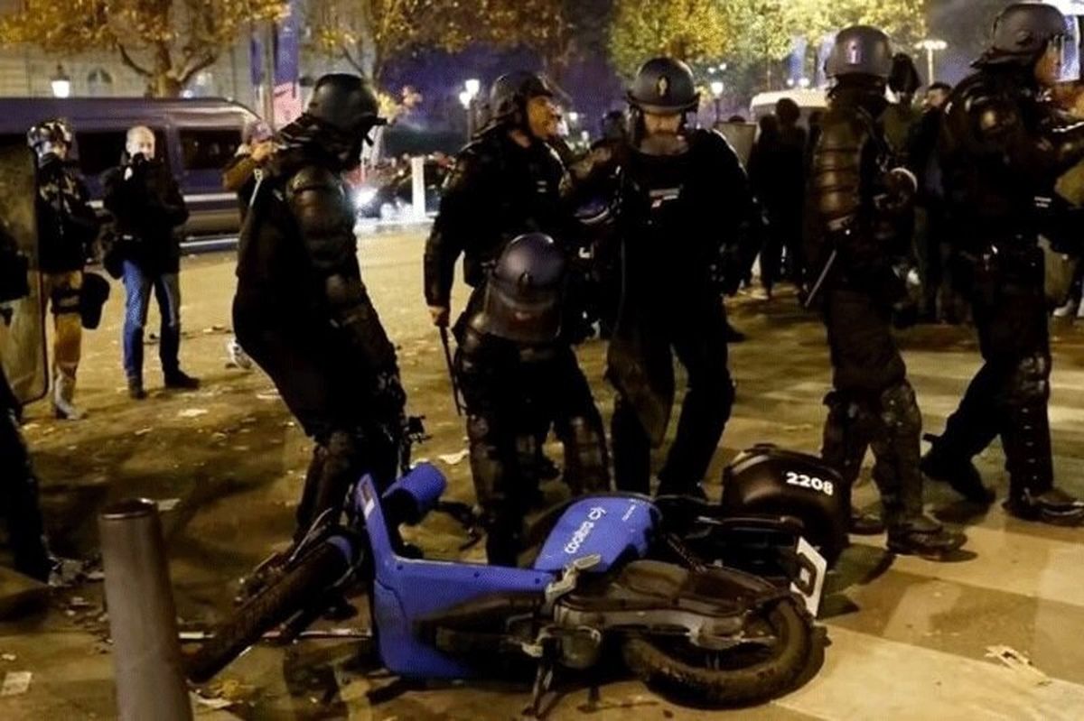 درگیری پلیس با هواداران فوتبال مراکش در پاریس/ ویدئو

