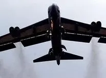 نمایش قدرت آمریکا و ژاپن؛ پرواز B-52ها پس از رزمایش چین و روسیه