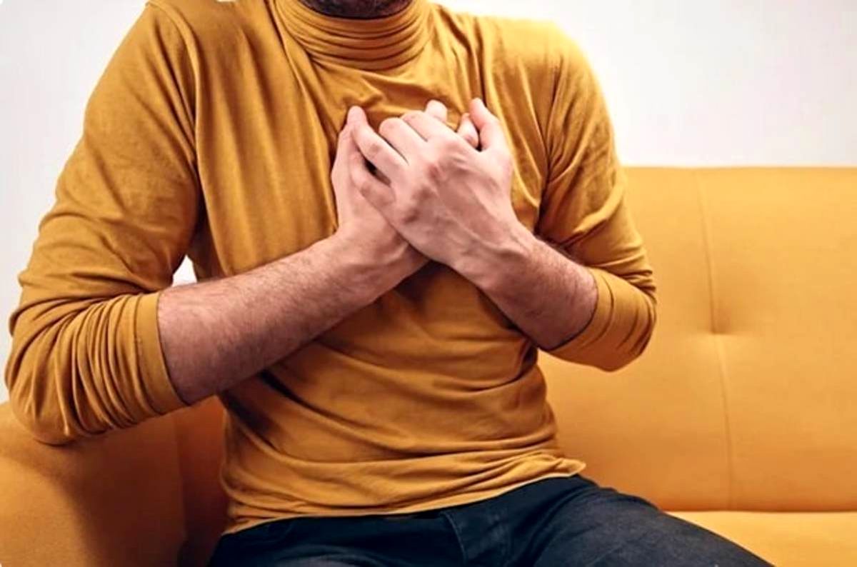۵ نشانه در دستان که خبر از مشکل قلبی میدهد