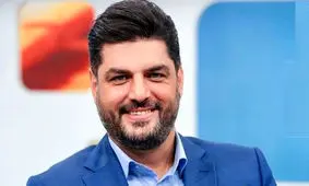 سام درخشانی باز هم روی نوار حاشیه/ غوغای فیلم غش کردن جلوی دوربین/ ویدئو