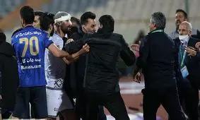 قطع برق آزادی در پایان جدال جنجالی استقلال و گل‌گهر/ بازیکنان در تاریکی تست دوپینگ دادند

