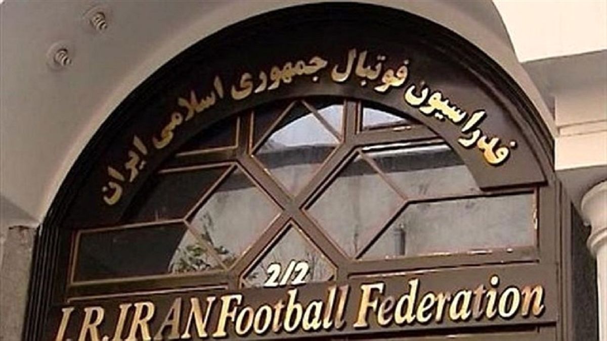 چند دلال فوتبالی محروم شدند