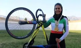 دختر دوچرخه‌سوار با گلایه از فدراسیون: در ۲۳ سالگی مرا کنار گذاشته‌اند/ تجهیزات و تمرینات قدیمی است
