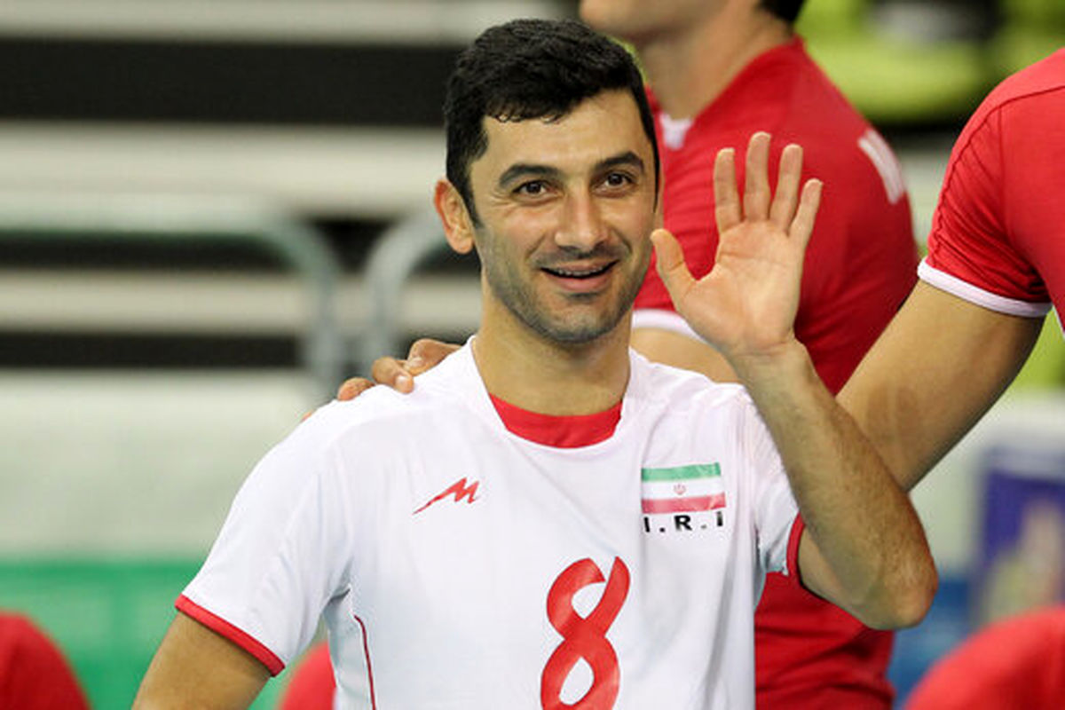 فرهاد ظریف: با افتخار پرسپولیسیام/ استقلالیها بهانه زیاد دارند!