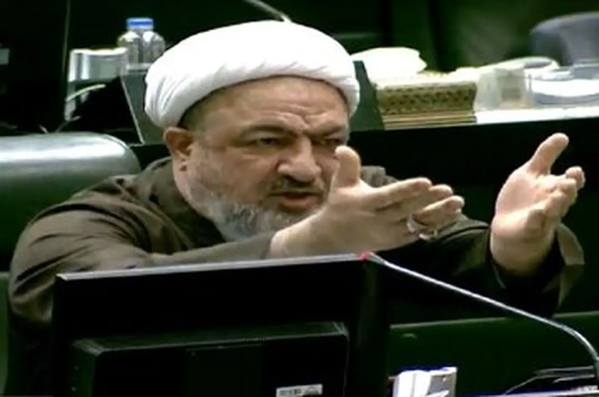 رسایی مدعی شد که ظریف با شکایت او در دادگاه محکوم شده است/ عکس