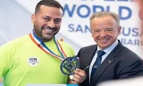 ورزشکاری که در 5 ماه 35 کیلو وزن کم کرد، قهرمان فیتنس چلنج جهان شد