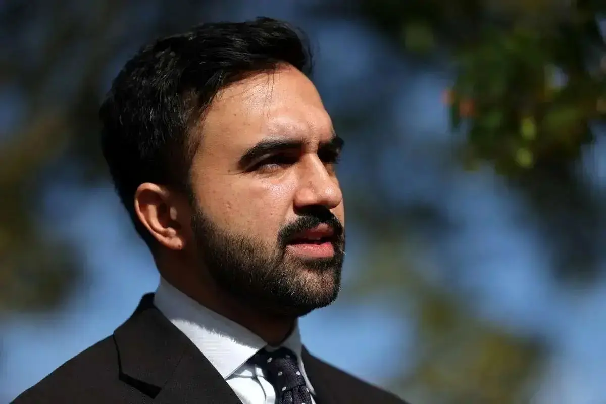 ناامیدی کیهان از ممدانی؛ اگرچه شیعه است اما طرفدار همجنس‌بازی است/ وی بخشی از سیستم سیاسی آمریکاست و نه بیرون از آن