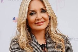 وقتی گوگوش را به دستور اشرف پهلوی آنقدر زدند که به کما رفت/ ویدئو