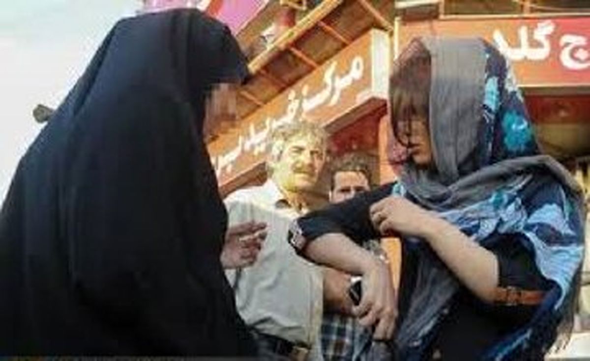کیهان: بعضی افراد گستاخ با آمران به معروف درگیر می شوند