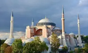 ترکیه تونل‌ها و مقبره‌های زیرزمینی ایاصوفیه را به روی گردشگران باز می‌کند

