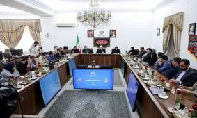 عارف: اگر شرایط مناسب باشد می‌تواند مذاکرات مستقیم با آمریکا انجام شود/ اعلام کردیم که حاضریم اعتمادسازی کنیم اما انگار طرف مذاکره کننده خود را به خواب زده است