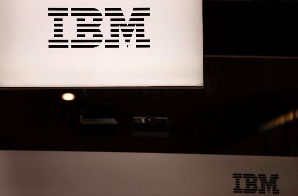 شرکت IBM با امید جایگزینی هوش مصنوعی، استخدام ۷۸۰۰ نفر را متوقف می‌کند