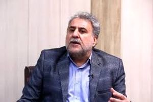 ۸۴ درصد از نفتی که از تنگه هرمز عبور می‌کند مرتبط با چین و هند است؛ باید به سراغ مذاکره با آمریکا رفت 