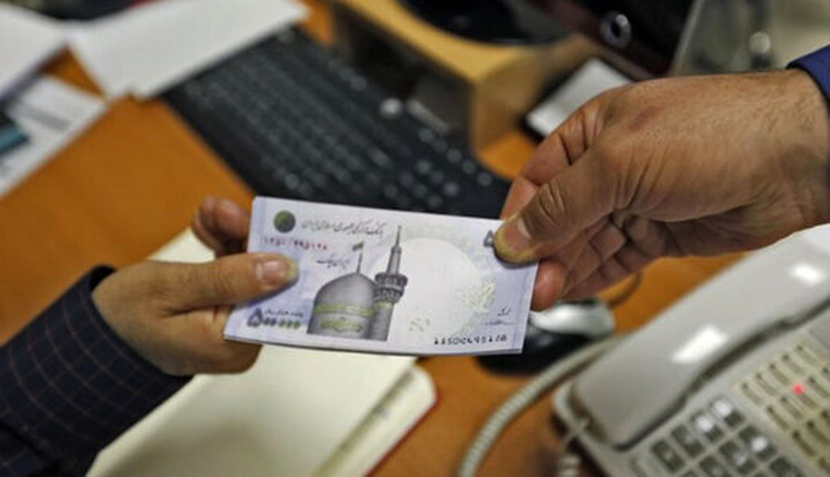 کارگران و بازنشستگان منتظر حقوق ۱۵ میلیونی باشند؟