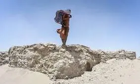 طوفان شن در زهک خانه‌ها را مسدود کرد/ ویدئو
