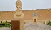 آیا کریم خان زند واقعا یک لر بی‌سواد بود؟