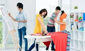 چگونه می‌توان با اصلاح شیوه لباس پوشیدن «شادتر» شد؟

