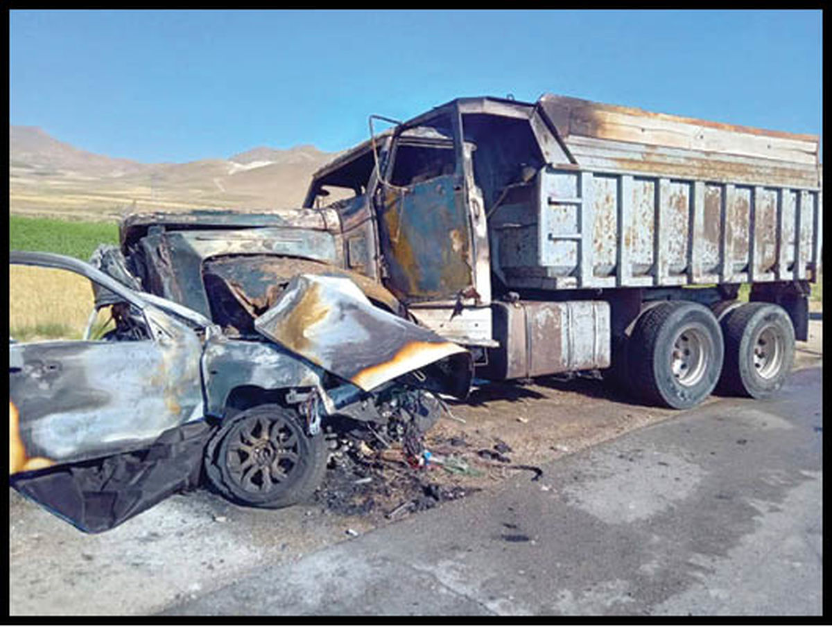 ۴ کشته در تصادف سمند با کامیون