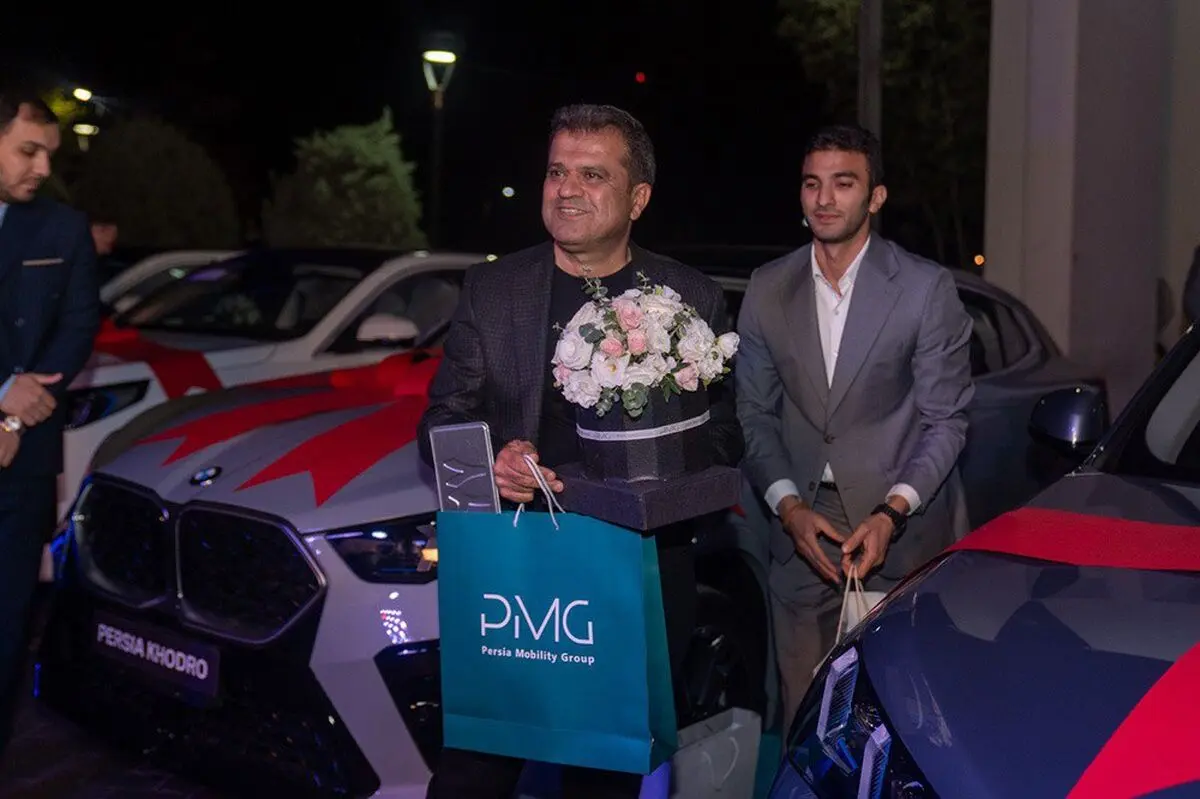 خودروی BMW مدل ۲۰۲۵ زیر پای مدافعان وطن