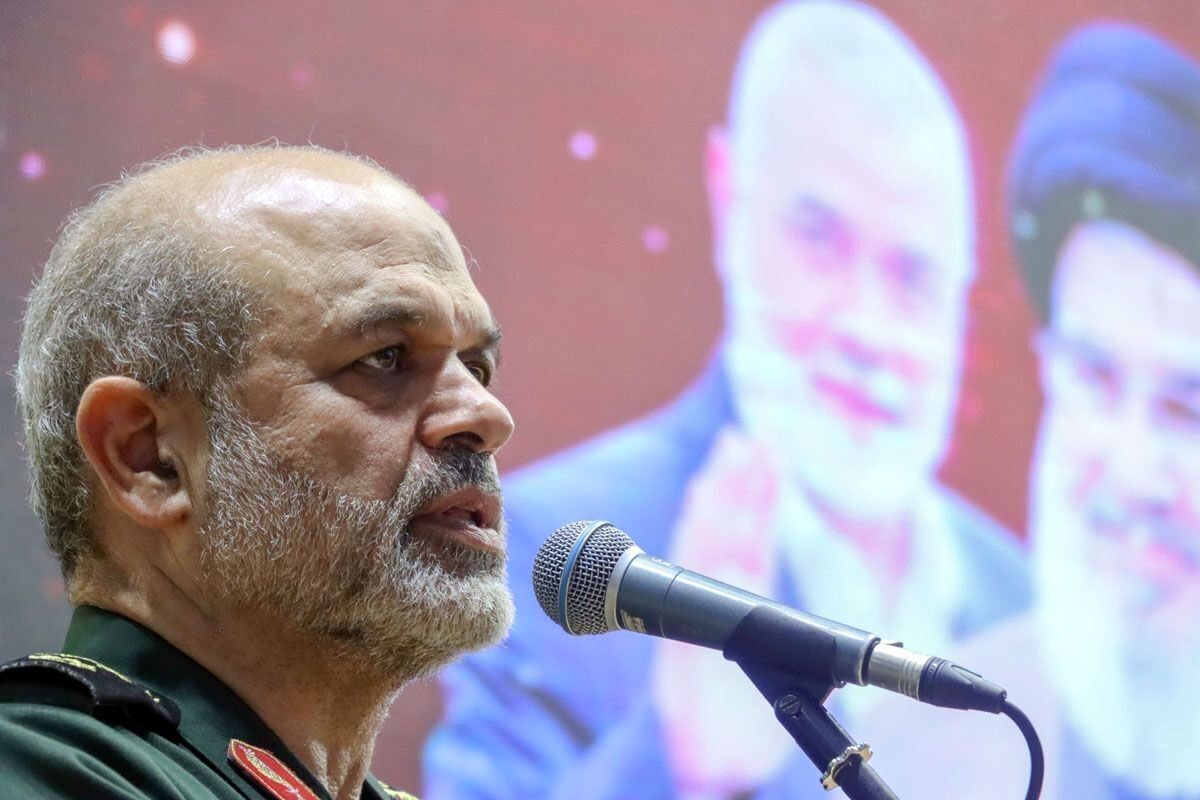  انتصاب سردار وحیدی به‌ عنوان فرمانده کل سپاه، تکذیب شد 