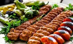 یک پرس چلو کباب واقعی چند در می آید؟