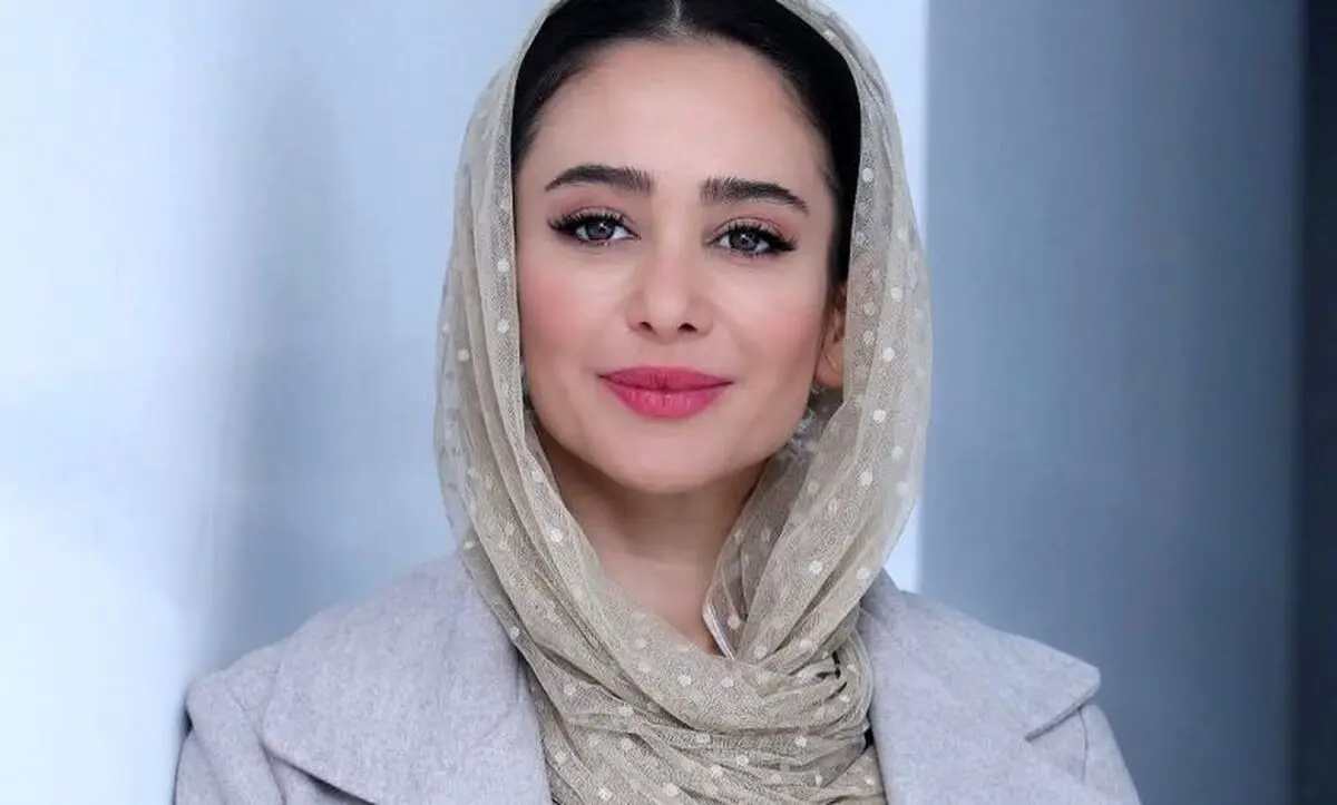 تصویری از استایل پاییزی الناز حبیبی و بازخوردها در فضای مجازی