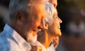 شناسایی باکتری روده‌ای که می‌تواند باعث شود انسان‌ها تا ۱۰۰ سال عمر کنند
