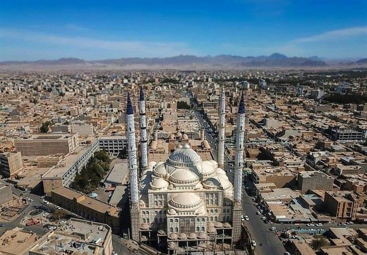 آرامش زاهدان پس از نماز جمعه امروز مسجد مکی/ تیرِ تحریک تجزیه طلبان و منافقان به سنگ خورد