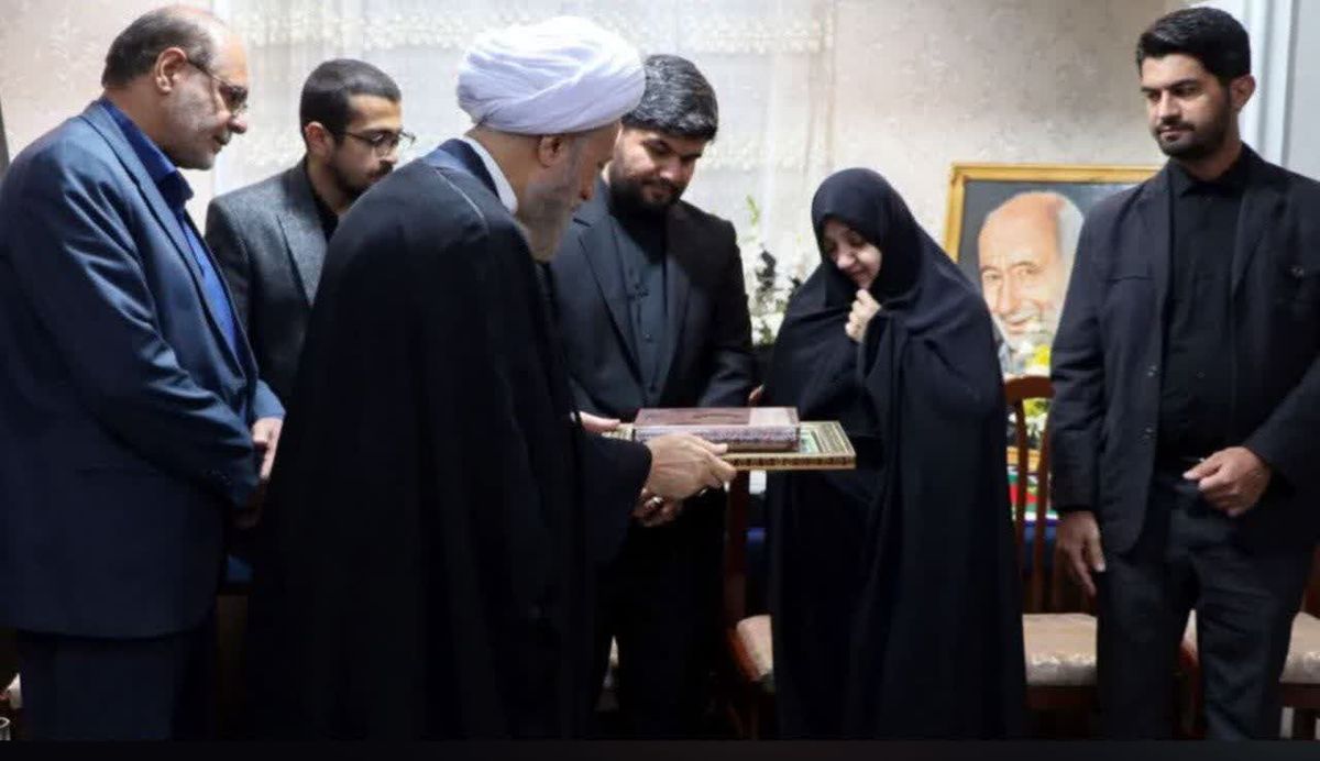 پیام رهبر انقلاب به خانواده شهید غیبپرور ابلاغ شد