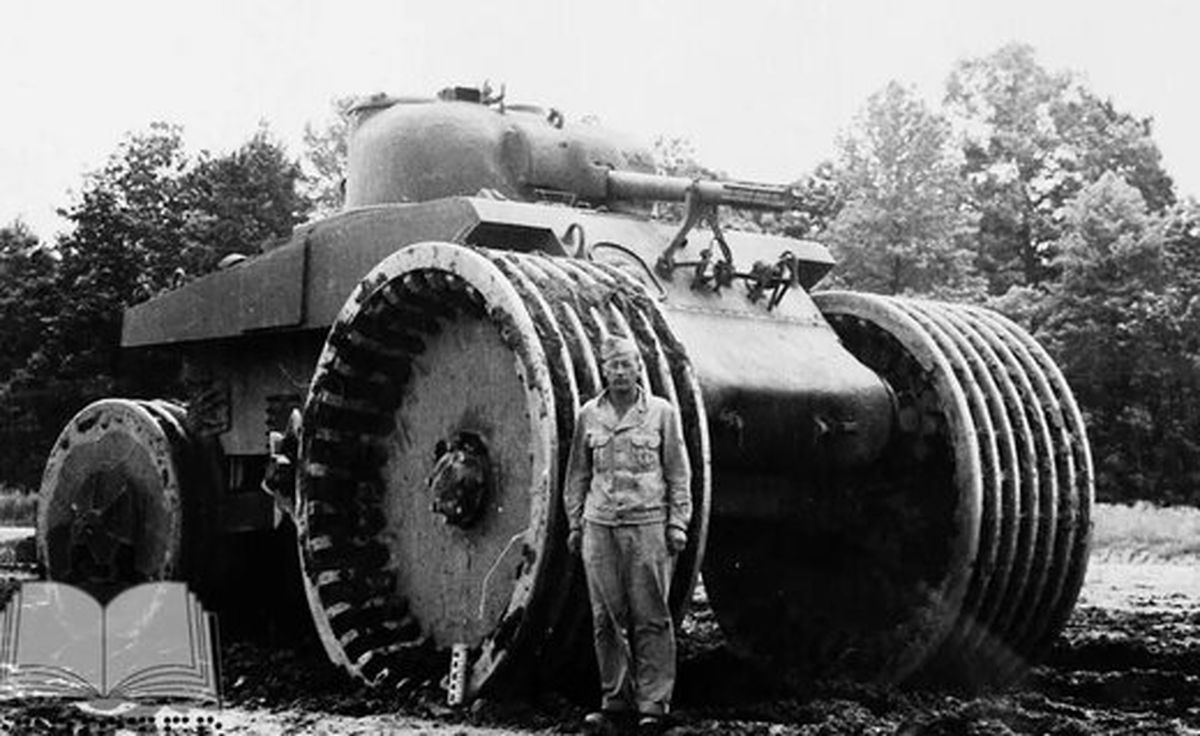 یکی از عجیب‌ترین تانک‌های تاریخ؛ غول سنگین وزن ۵۲ تنی/ عکس 