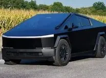 خودروی تسلای ایلان ماسک در چالوس/ویدیو