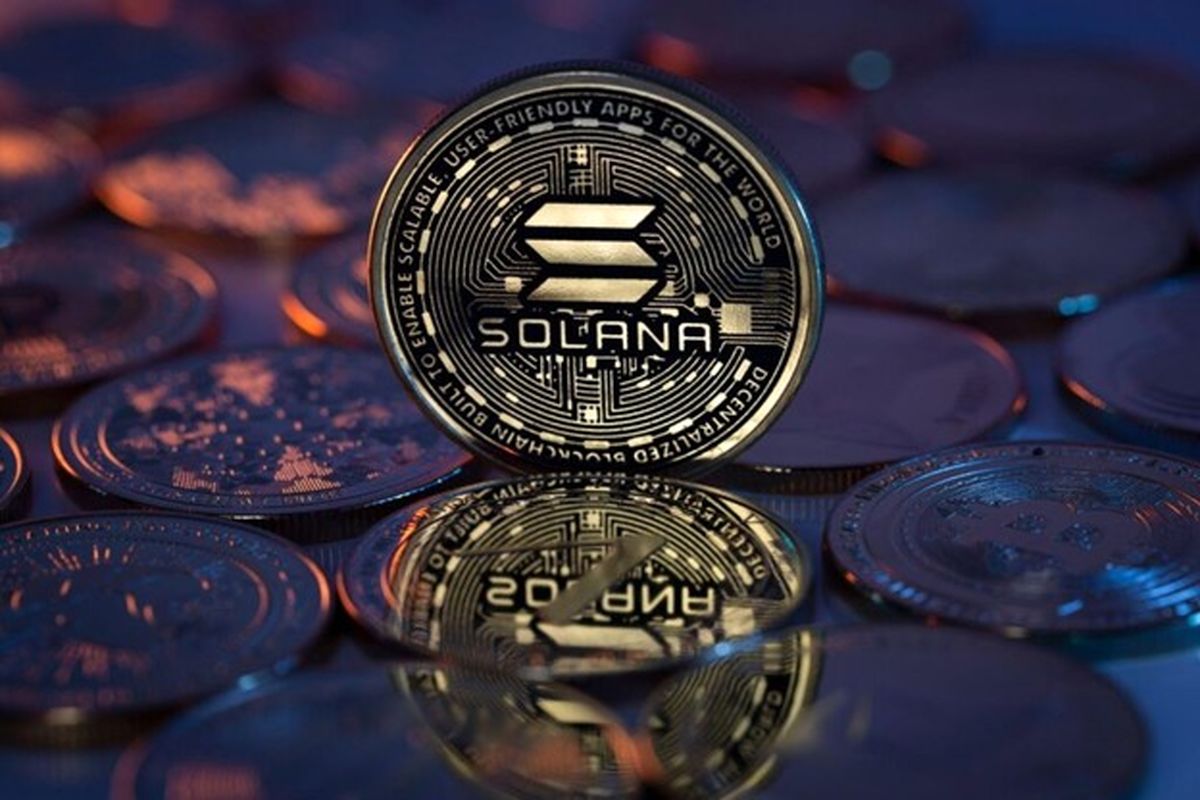 گریاسکیل بهدنبال راهاندازی ETF مبتنی بر سولانا؛ بدون پاداش استیکینگ