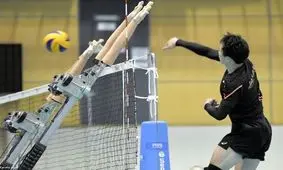 ربات‌ها حریف تمرینی والیبالیست‌های ژاپنی/ ویدئو