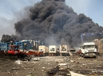 اتحادیه کارگری: هنوز دنبال جسد کارگران بندر می‌گردند/ ویدئو