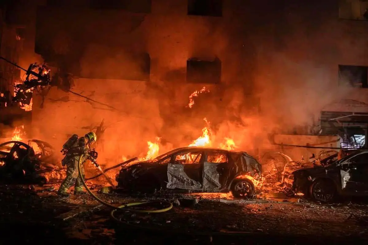 سرزمین اشغالی زیر آتش موشک‌های ایران | تصاویر