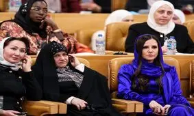 کنگره بین المللی بانوان تاثیرگذار با حضور همسر رئیسی/ عکس
