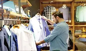  پوشاک از سبد مصرف 5 دهک پایین حذف شده و فقط در شرایط اضطرار خرید می کنند/ رکود بی‌سابقه طی ۴۰ سال اخیر در بازار پوشاک شب عید